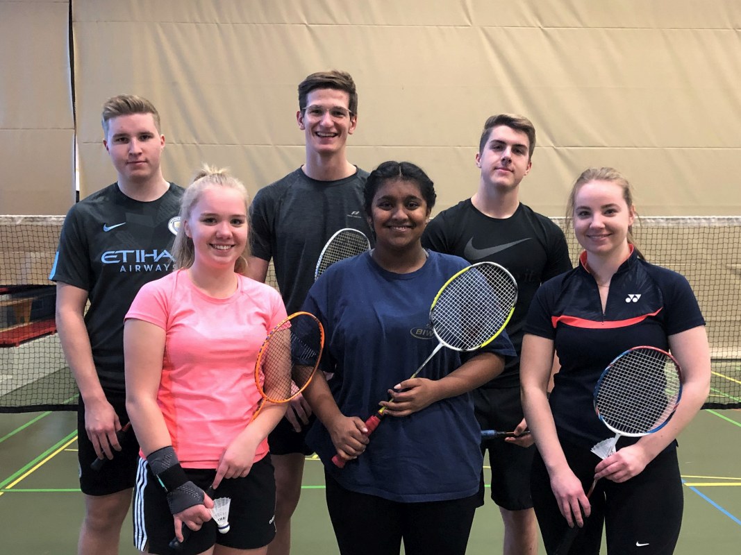 2019 11 07 Badminton2