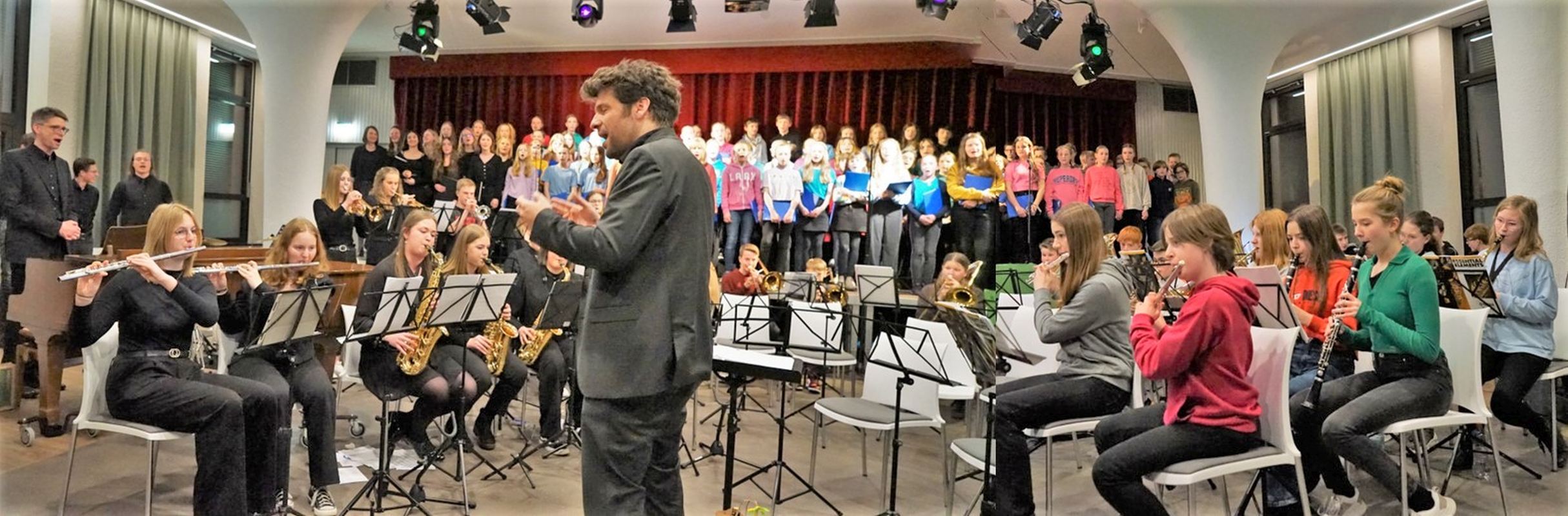 "Der Mond ist aufgegangen" dargeboten von allen Beteiligten 2023 03 30 Konzert2