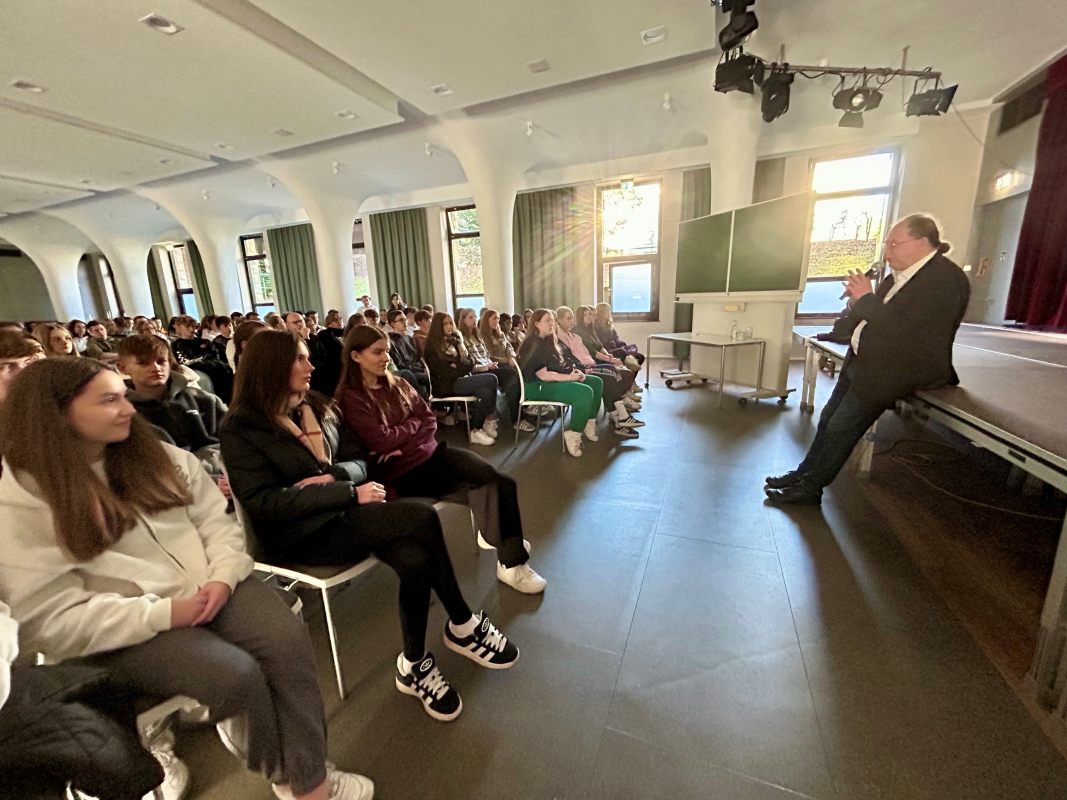 2024 11 04 Extremismus1