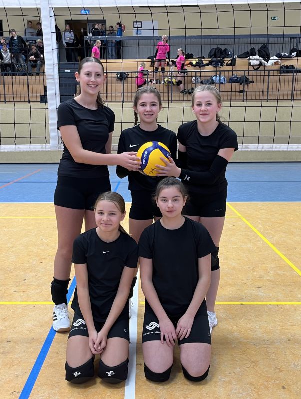 2024 11 15 Volleyball2