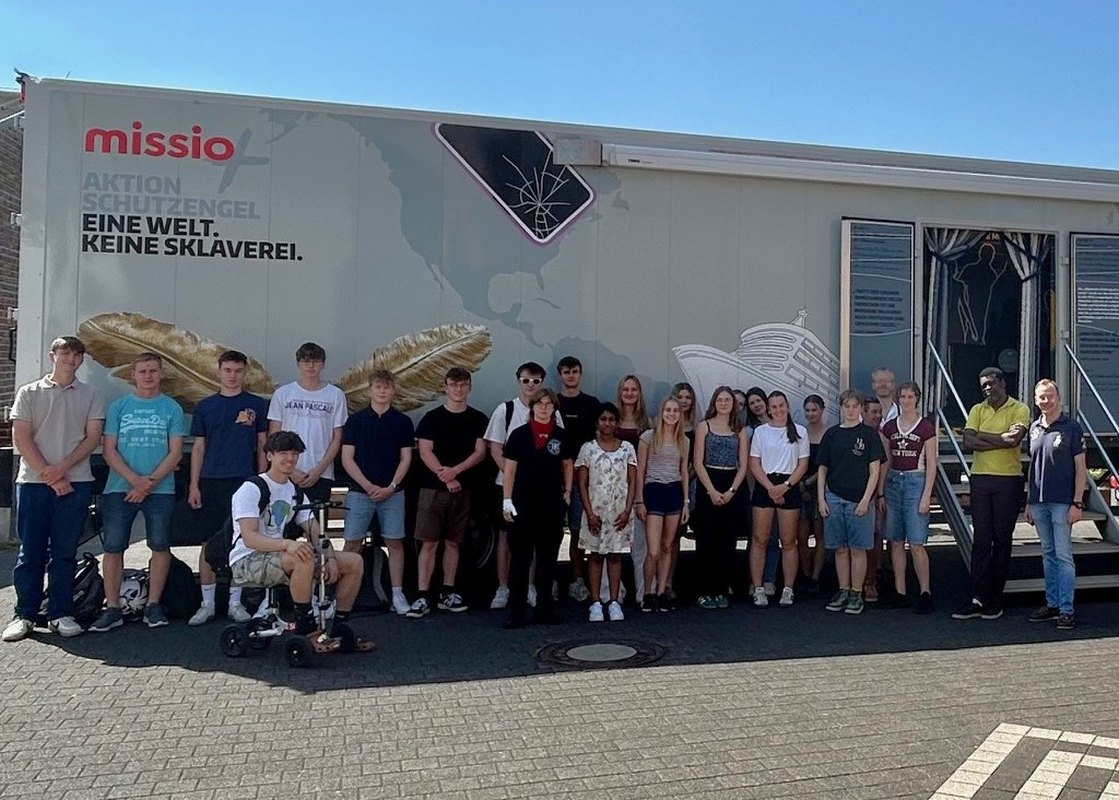 der Missio-Truck auf dem Klosterberg 2025 07 03 Missiotruck3